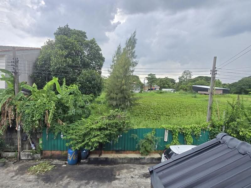 Moobaan Khanasap, Bangkok, Soi Charoen Phatthana 7, Bang Chun, Khlong Sam Wa, Bangkok, 3 Bedrooms, 100 sqm, Townhouse For Sale, by นภัสศรณ์ วงศ์สินไทยกร (นันท์), 500570364 - DDproperty.com