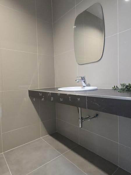 Moobaan Khanasap, Bangkok, Soi Charoen Phatthana 7, Bang Chun, Khlong Sam Wa, Bangkok, 3 Bedrooms, 100 sqm, Townhouse For Sale, by นภัสศรณ์ วงศ์สินไทยกร (นันท์), 500570364 - DDproperty.com