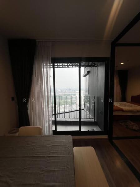 Life Ladprao Valley, Bangkok, Phaholyothin Road, Jom Phon, Chatuchak, Bangkok, 1 Bedroom, 35 sqm, Condo For Rent, by Rattanaporn Khamlit, 500570404 - DDproperty.com