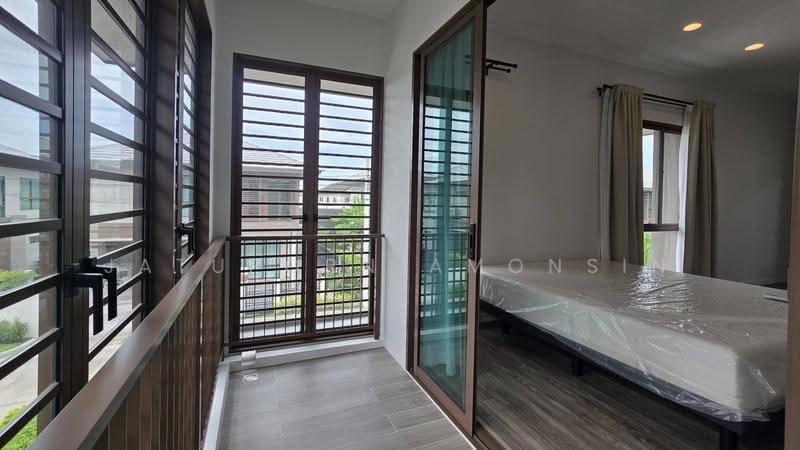 Burasiri Krungthep Kreetha, Bangkok, 95 Soi Pracha Ruam Chai, Hua Mak, Bang Kapi, Bangkok, 4 Bedrooms, 195 sqm, Single Detached House For Sale, by Jatuporn Amonsin, 500570407 - DDproperty.com