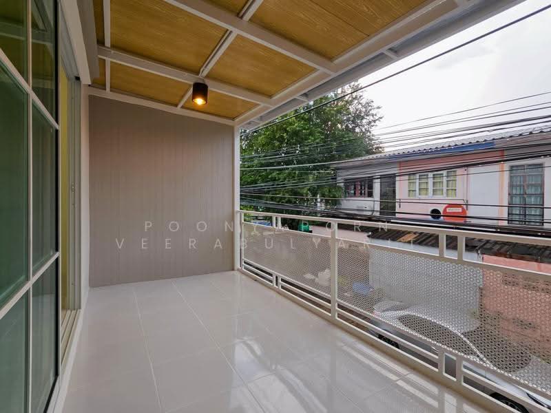 ขายทาวน์เฮ้าส์ : หมู่บ้านมนวดี วัดลาดปลาดุก, นนทบุรี, พิมลราช, บางบัวทอง, นนทบุรี, 128 ตร.ม., ทาวน์เฮ้าส์ ขาย, โดย Poonyaporn Veerabulyarit, 500570411 - DDproperty.com