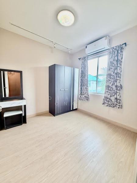 Areeya The Color 1, Bangkok, Lat Pla Khao Road, Chorake Bua, Lat Phrao, Bangkok, 3 Bedrooms, 155 sqm, Townhouse For Rent, by Korakot Lotongkum, 500570427 - DDproperty.com