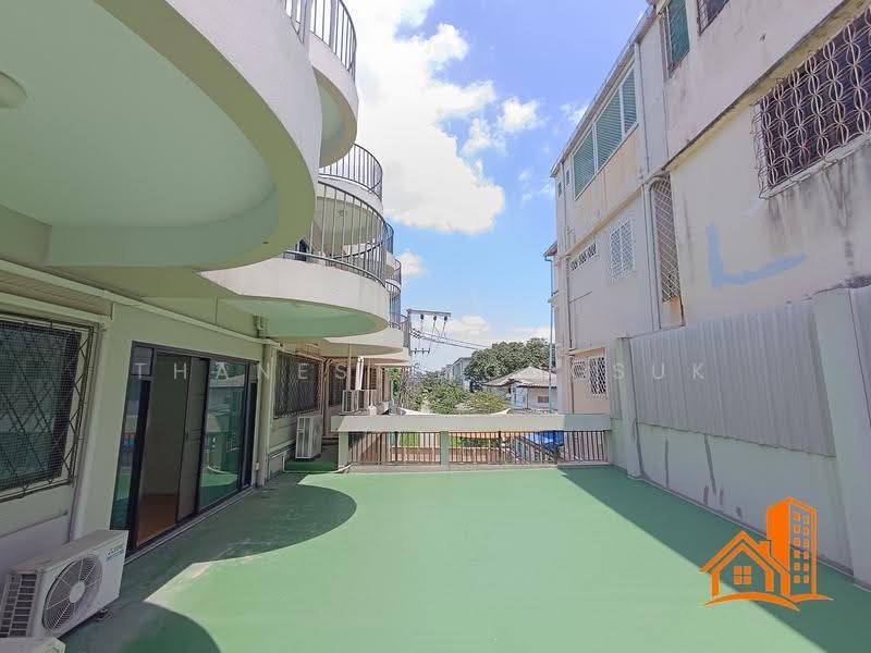 อาคาร Mixed-use Building (ออฟฟิศ, โกดัง พร้อมที่พัก), กรุงเทพ, บางจาก, พระโขนง, กรุงเทพ, 1,000 ตร.ม., ตึกแถว-อาคารพาณิชย์ ขาย, โดย Thanest Kongsuk, 500570430 - DDproperty.com