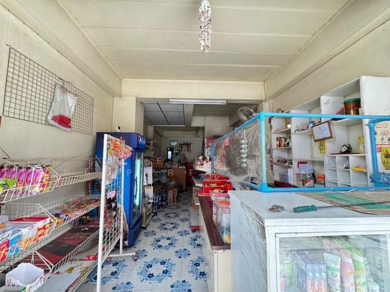 อาคารพาณิชย์พร้อมที่ดินบางบัวทอง นนทบุรี, nonthaburi, Bang Rak Pattana, Bang Bua Thong, Nonthaburi, , 150 sqm, Shophouse For Sale, by The Best Property น้ำผึ้ง, 500570440 - DDproperty.com