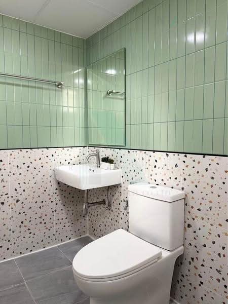 Century Park, Bangkok, 49 22 Vibhavadi-Rangsit Road, Jom Phon, Chatuchak, Bangkok, 2 Bedrooms, 48 sqm, Condo For Sale, by NR AGENT, 500570457 - DDproperty.com