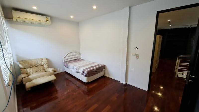 พหลโยธิน 40, กรุงเทพ, พหลโยธิน, เสนานิคม, จตุจักร, กรุงเทพ, 200 ตร.ม., ทาวน์เฮ้าส์ ให้เช่า, โดย Jirachai Vongvipaporn (Benz), 500570469 - DDproperty.com