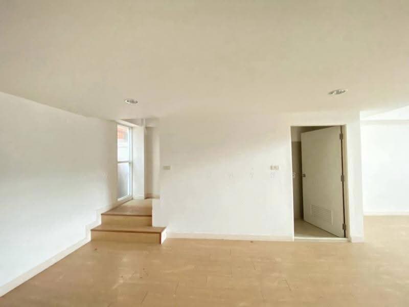 Beach at Home, Bangkok, Bang Klo, Bang Kho Laem, Bangkok, 1 Bedroom, 348 sqm, Townhouse For Sale, by แพท วรินทร์ธร , 500570477 - DDproperty.com