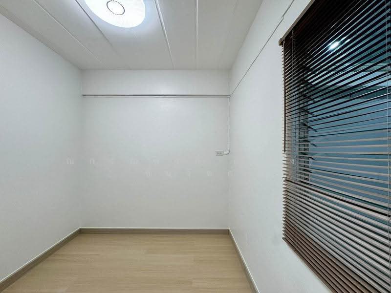 Nong Hoi Ua-Athorn, Chiang Mai, Wat Khet, Muang Chiang Mai, Chiang Mai, 2 Bedrooms, 35 sqm, Townhouse For Sale, by Nakornpong Chuenjit, 500570480 - DDproperty.com