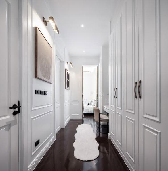 The Boulevard Ekkamai, Bangkok, 98 Soi Prasertdee, Khlong Tan Nua, Watthana, Bangkok, 4 Bedrooms, 500 sqm, Single Detached House For Sale, by Sutapat Pariwong, 500570491 - DDproperty.com