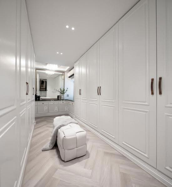 The Boulevard Ekkamai, Bangkok, 98 Soi Prasertdee, Khlong Tan Nua, Watthana, Bangkok, 4 Bedrooms, 500 sqm, Single Detached House For Sale, by Sutapat Pariwong, 500570491 - DDproperty.com