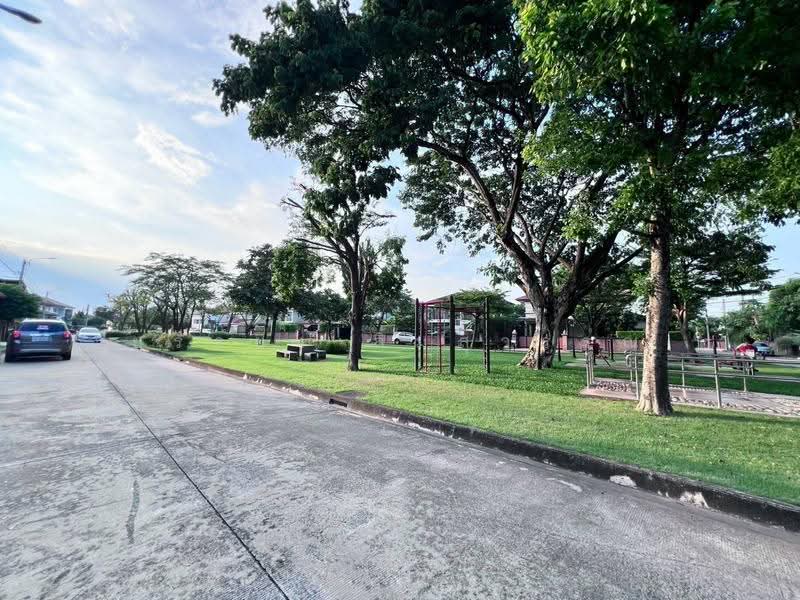 Casa Ville Ramkhamhaeng-Wongwaen, Bangkok, Soi Rat Phatthana (Soi Misteen), Ramkhamhaeng Road, Saphan Sung, Bangkok, 3 Bedrooms, 186 sqm, Single Detached House For Sale, by ยรรยง ลิ้มสุวรรณ, 500570533 - DDproperty.com