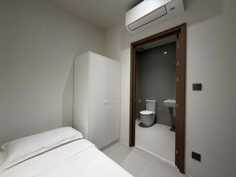 Via ARI, Bangkok, 42 Soi Ari 1, Samsen Nai, Phaya Thai, Bangkok, 3 Bedrooms, 177 sqm, Condo For Sale, by ทักษพร, 500570602 - DDproperty.com