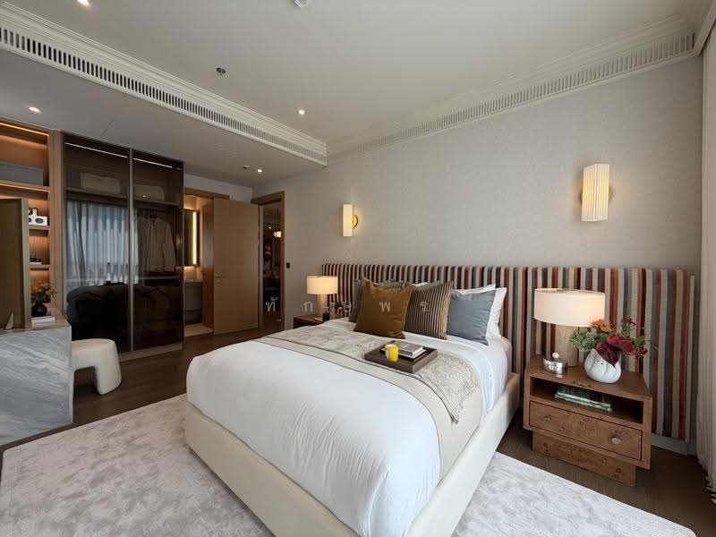 Via ARI, Bangkok, 42 Soi Ari 1, Samsen Nai, Phaya Thai, Bangkok, 3 Bedrooms, 177 sqm, Condo For Sale, by ทักษพร, 500570602 - DDproperty.com