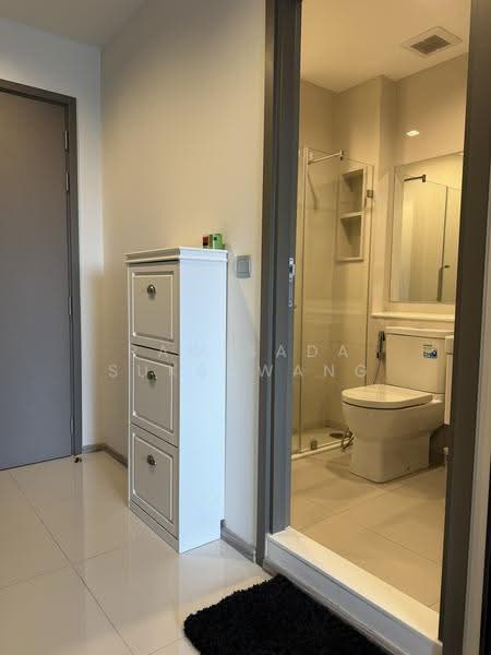 Life Asoke Hype, Bangkok, 339 Chaturathit Rd, Makkasan, Ratchathewi, Bangkok, 1 Bedroom, 32 sqm, Condo For Rent, by RAWISADA SUKSAWANG, 500570619 - DDproperty.com
