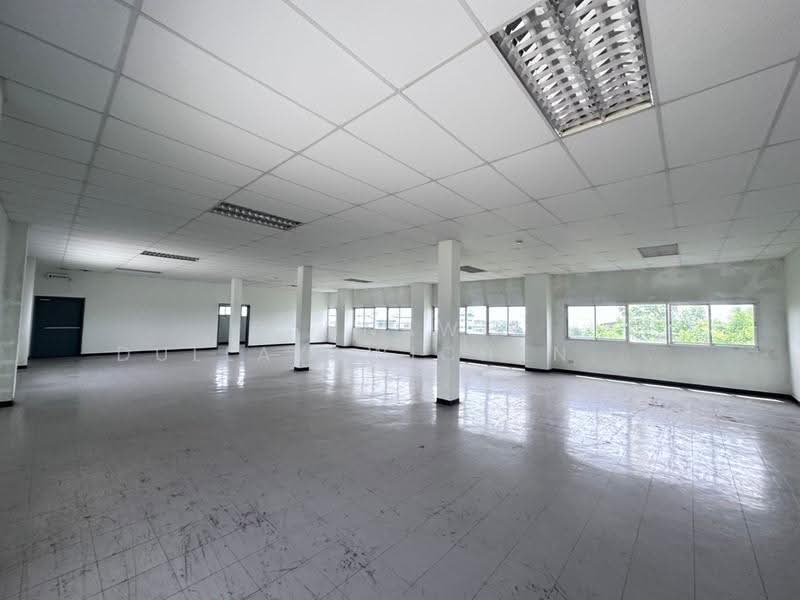 Factory for sale, 6,500 sq.m., in Thap Yao, Lat Krabang, Bangkok (JKPBKK1188), Bangkok, Thab Yao, Lat Krabang, Bangkok, , 6,500 sqm, Warehouse/Factory For Sale, by Pannawit Dullayawichenwut, 500570636 - DDproperty.com