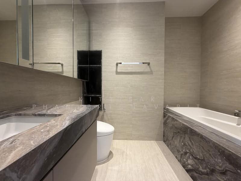 Via ARI, Bangkok, 42 Soi Ari 1, Samsen Nai, Phaya Thai, Bangkok, 2 Bedrooms, 91 sqm, Condo For Sale, by Kittisak Phanlertchavarit, 500570656 - DDproperty.com