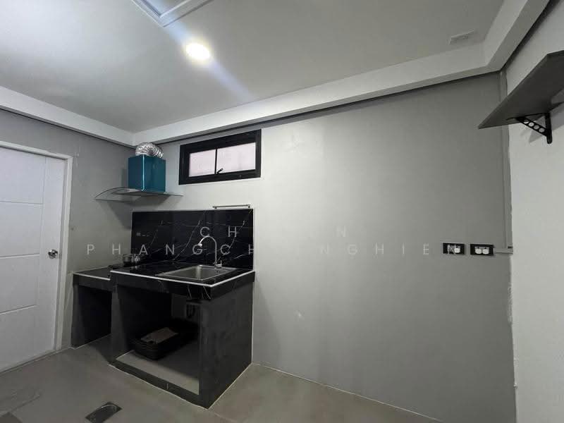 Pleno Sukhumvit-Bangna, Samut Prakan, Bua Nakarin Road, Bang Kaeo, Bang Plee, Samut Prakan, 2 Bedrooms, 107 sqm, Townhouse For Rent, by Chanon Phangchienghien, 500570677 - DDproperty.com