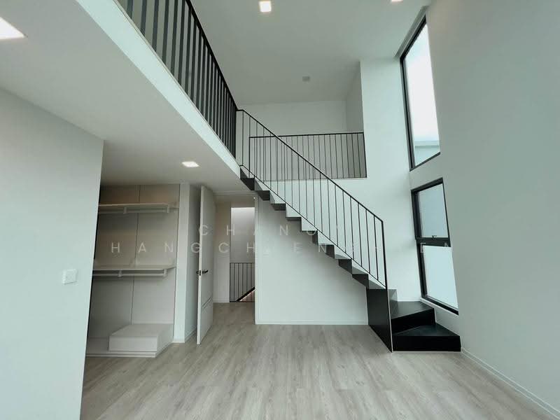 VIVE Krungthep Kreetha, Bangkok, Krungthep Kreetha Road, Saphan Sung, Bangkok, 4 Bedrooms, 421 sqm, Single Detached House For Rent, by Chanon Phangchienghien, 500570679 - DDproperty.com