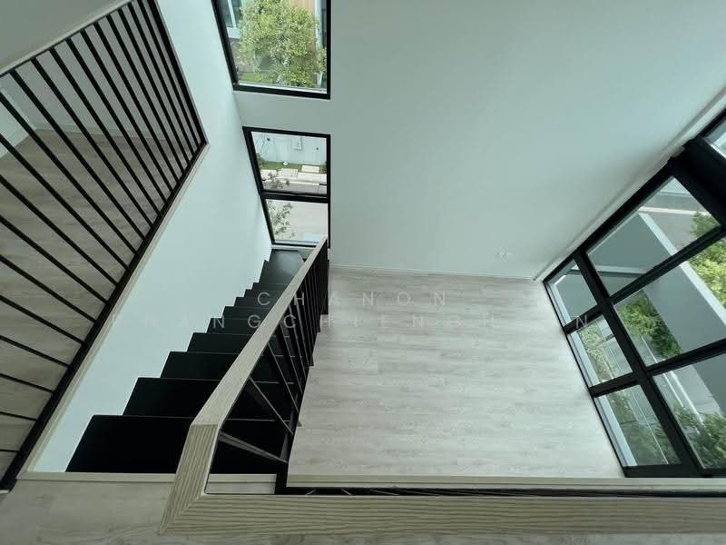 VIVE Krungthep Kreetha, Bangkok, Krungthep Kreetha Road, Saphan Sung, Bangkok, 4 Bedrooms, 421 sqm, Single Detached House For Rent, by Chanon Phangchienghien, 500570679 - DDproperty.com