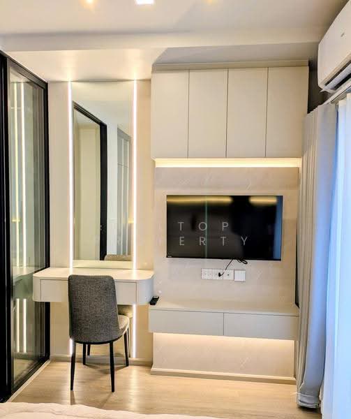Metris Ladprao, Bangkok, Lat Phrao Road, Jom Phon, Chatuchak, Bangkok, Studio, 25 sqm, Condo For Rent, by Holtop Property, 500570714 - DDproperty.com