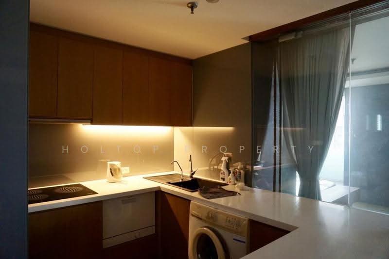 Modern Town, Bangkok, Ekamai Road, Khlong Tan Nua, Watthana, Bangkok, 1 Bedroom, 78 sqm, Condo For Rent, by Holtop Property, 500570734 - DDproperty.com