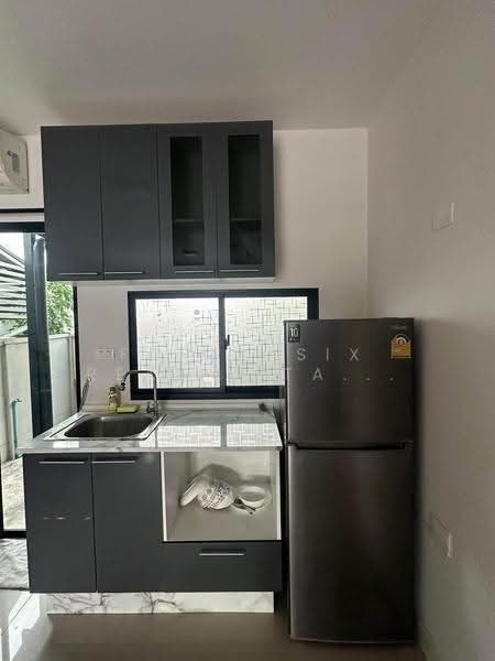 Baan Klang Muang Srinakarin – Onnut, Bangkok, 174 Soi On Nut 70/1, Prawet, Bangkok, 3 Bedrooms, 141 sqm, Townhouse For Rent, by Forty-Six Real Estate Group, 500570771 - DDproperty.com