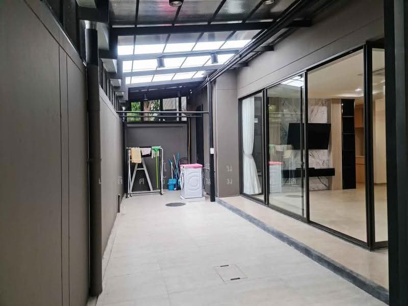 ATRIA Aree - Inthamara : เอเทรีย อารีย์ - อินทามระ, กรุงเทพ, ถนนสุทธิสารวินิจฉัย, สามเสนใน, พญาไท, กรุงเทพ, 390 ตร.ม., บ้านเดี่ยว ให้เช่า, โดย ไพลิน เลิศวัฒนมงคล, 500570813 - DDproperty.com