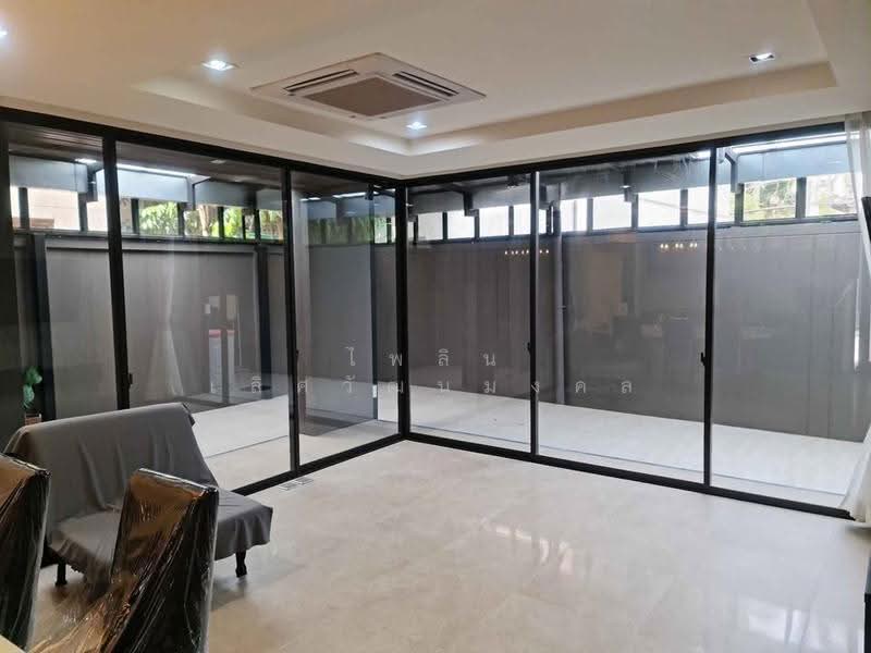 ATRIA Aree - Inthamara, Bangkok, Suthisarn Winitchai Road, Samsen Nai, Phaya Thai, Bangkok, 3 Bedrooms, 390 sqm, Single Detached House For Rent, by ไพลิน เลิศวัฒนมงคล, 500570813 - DDproperty.com