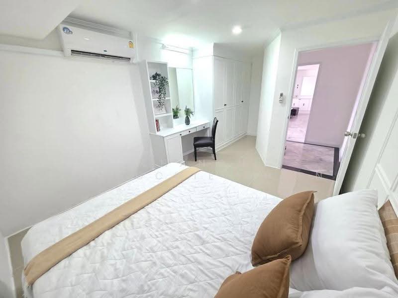 The Waterford Park, Bangkok, Soi Sukhumvit 53, Khlong Tan Nua, Watthana, Bangkok, 3 Bedrooms, 177 sqm, Condo For Rent, by Chanon Phangchienghien, 500570819 - DDproperty.com