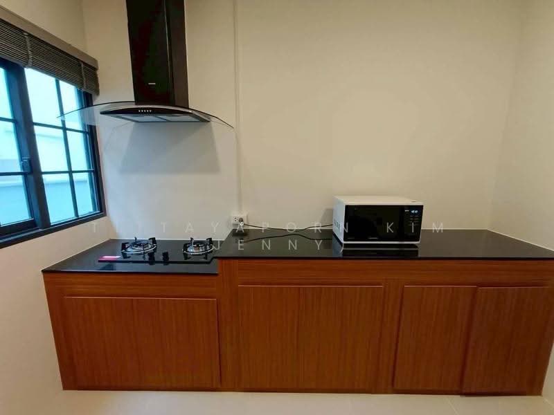 Centro Bangna, Samut Prakan, 111 Soi 3, Bang Kaeo, Bang Plee, Samut Prakan, 4 Bedrooms, 280 sqm, Single Detached House For Rent, by Tittayaporn Kim (Jenny), 500570861 - DDproperty.com