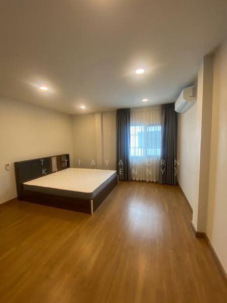 Centro Bangna, Samut Prakan, 111 Soi 3, Bang Kaeo, Bang Plee, Samut Prakan, 4 Bedrooms, 280 sqm, Single Detached House For Rent, by Tittayaporn Kim (Jenny), 500570861 - DDproperty.com