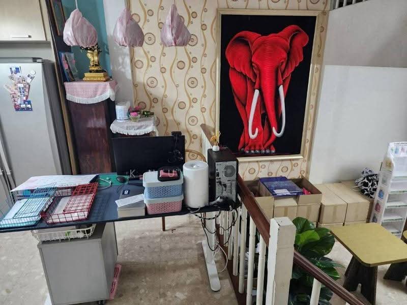 Baan Klang Muang Rama 9-Ramkhmahaeng, Bangkok, Soi Ramkhamhaeng 39, Phlapphla, Wang Thonglang, Bangkok, 3 Bedrooms, 150 sqm, Townhouse For Sale, by Khun Tuk, 500570885 - DDproperty.com