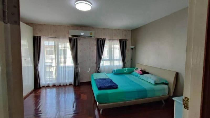 Baan Klang Muang Rama 9-Ramkhmahaeng, Bangkok, Soi Ramkhamhaeng 39, Phlapphla, Wang Thonglang, Bangkok, 3 Bedrooms, 150 sqm, Townhouse For Sale, by Khun Tuk, 500570885 - DDproperty.com