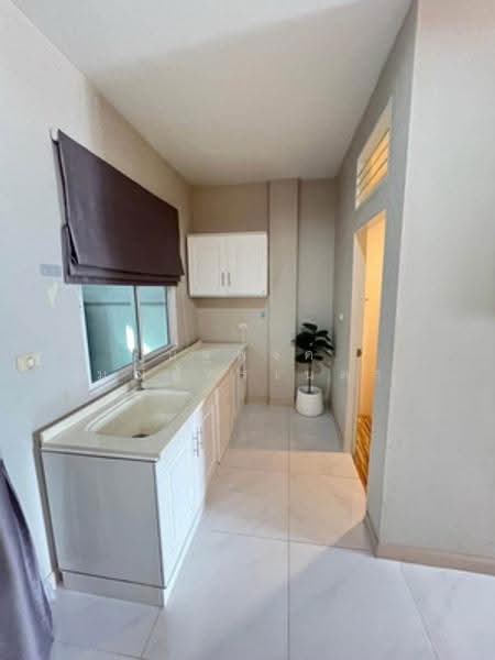 Ruenruedee 7 Ramintra - Hathairat, Bangkok, หทัยราษฎร์, Bang Chun, Khlong Sam Wa, Bangkok, 4 Bedrooms, 180 sqm, Townhouse For Rent, by นัฐพงค์ มณีอัครเนตร, 500570901 - DDproperty.com