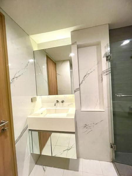 Siamese Exclusive Sukhumvit 31, Bangkok, 75 Soi Sukhumvit 31, Khlong Tan Nua, Watthana, Bangkok, 1 Bedroom, 47 sqm, Condo For Rent, by Jarunat K, 500570913 - DDproperty.com