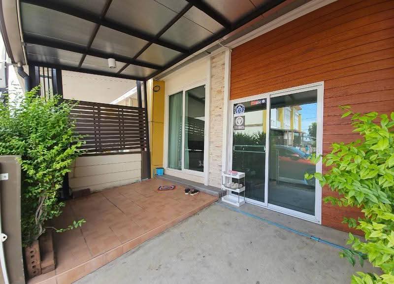 Golden Town Chalermprakiat - Suanluang, Bangkok, Soi Chaloem Phrakiat Rama 9 Soi 30 Yaek 14, Kanchanaphisek Road, Dok Mai, Prawet, Bangkok, 3 Bedrooms, 120 sqm, Townhouse For Rent, by อุ๋ม, 500570930 - DDproperty.com