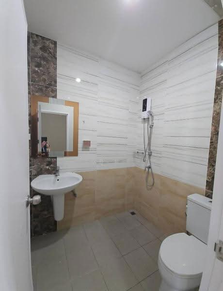 Golden Town Chalermprakiat - Suanluang, Bangkok, Soi Chaloem Phrakiat Rama 9 Soi 30 Yaek 14, Kanchanaphisek Road, Dok Mai, Prawet, Bangkok, 3 Bedrooms, 120 sqm, Townhouse For Rent, by อุ๋ม, 500570930 - DDproperty.com