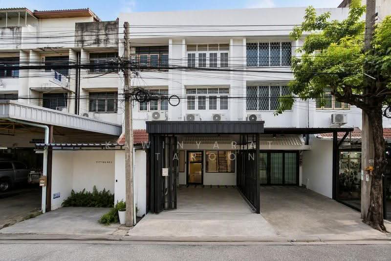 Commercial building for rent, Sukhumvit 66/1, near BTS Udom Suk, Bangkok, สุขุมวิท, Bang Na Nuea, Bang Na, Bangkok, , 200 sqm, Shophouse For Rent, by Poonnakit Boonsiri, 500570932 - DDproperty.com