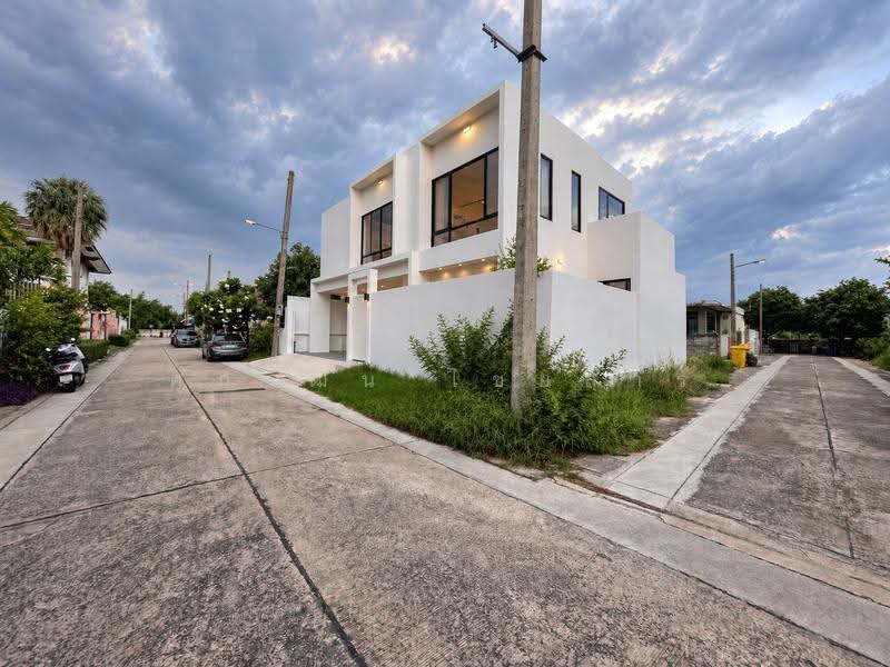 หมู่บ้านสหกรณ์เคหะสถาน 3 ปากเกร็ด ต.บางพูด อ.ปากเกร็ด จ.นนทบุรี, Nonthaburi, Bang Phut, Pak Kret, Nonthaburi, 4 Bedrooms, 270 sqm, Single Detached House For Sale, by ศุภวัฒน์ ไชยสาร, 500570935 - DDproperty.com