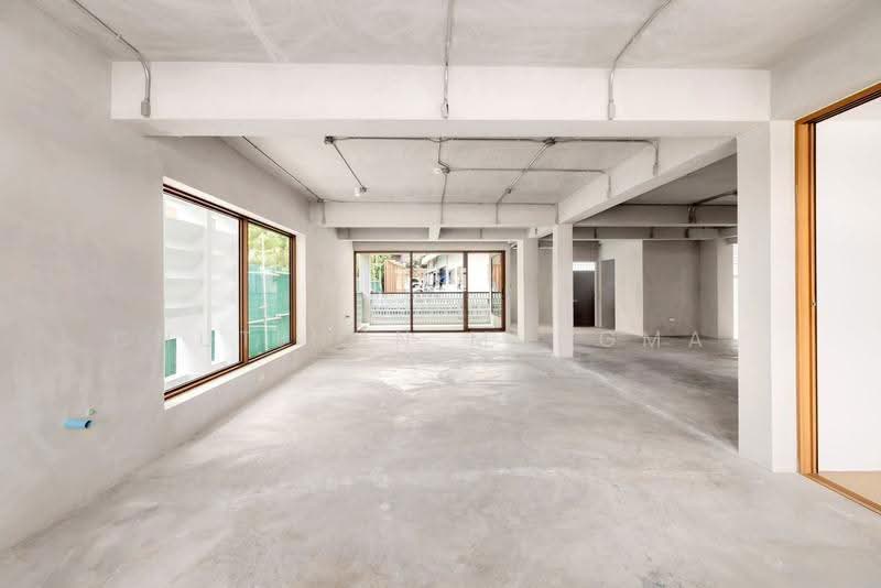 Office and Retail Space for Rent in Sathorn 13 | Units from 13–110 sq m | Renovated Low-Rise Propert, Bangkok, สาทร 13, Yan Nawa, Sathon, Bangkok, , 110 sqm, Retail Space For Rent, by Chutinun Mungmai, 500570949 - DDproperty.com