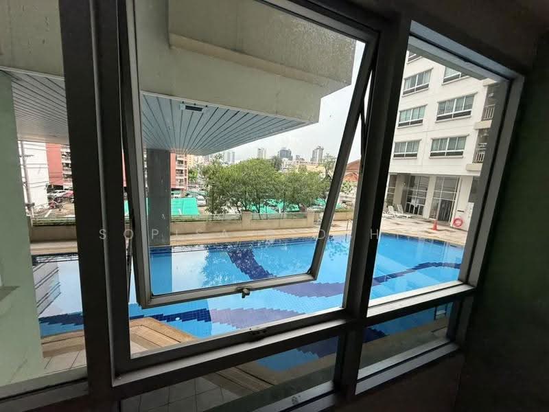 Lumpini Ville Cultural Center, Bangkok, Prachautid Road, Samsen Nok, Huai Khwang, Bangkok, 1 Bedroom, 35 sqm, Condo For Rent, by Sopisa Budchiw, 500570967 - DDproperty.com
