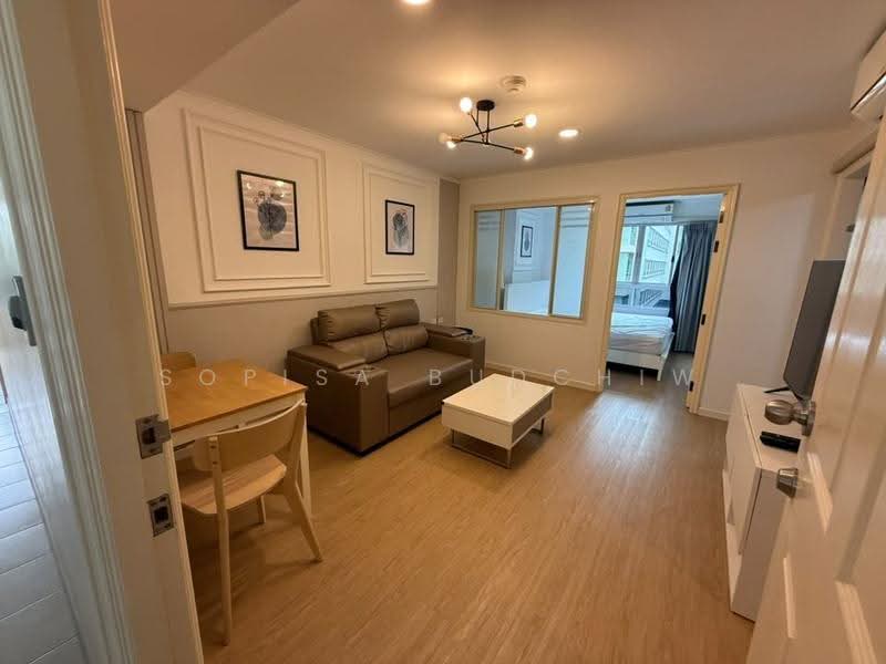 Lumpini Ville Cultural Center, Bangkok, Prachautid Road, Samsen Nok, Huai Khwang, Bangkok, 1 Bedroom, 35 sqm, Condo For Rent, by Sopisa Budchiw, 500570967 - DDproperty.com