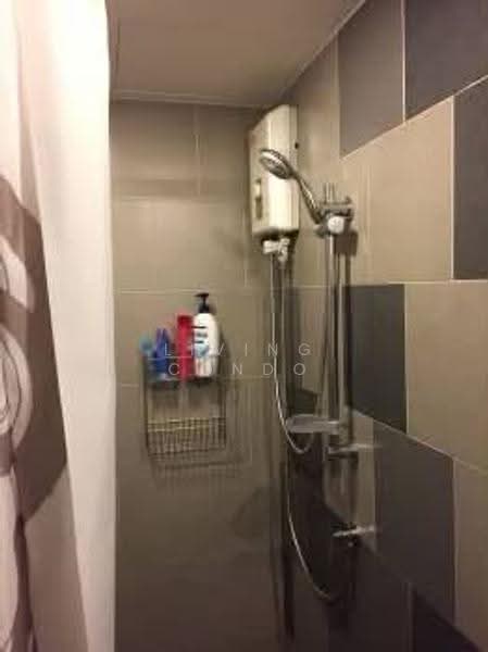 Chewathai Phetkasem 27, Bangkok, 27 Phet Kasem 27 Road, Bang Wa, Phasi Charoen, Bangkok, 1 Bedroom, 26 sqm, Condo For Rent, by Living Condo, 500570976 - DDproperty.com
