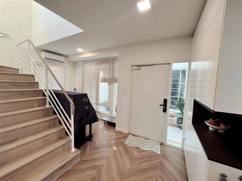 VIE Ramintra Expressway-Wongwaen, Bangkok, 101 Nong Rahaeng Road, Sam Wa Tawan Tok, Khlong Sam Wa, Bangkok, 3 Bedrooms, 200 sqm, Single Detached House For Sale, by คุณ ณัติรุจน์ ไชยสุนทรพฤกษ์ (ตั้ม), 500570979 - DDproperty.com