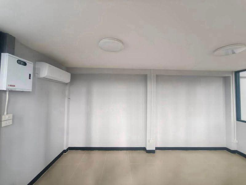 โกดังให้เช่า พื้นที่ 390 ตรม. แสมดำ เขตบางขุนเทียน (TW4-28526), Bangkok, Samae Dam, Bang Khun Thian, Bangkok, , 390 sqm, Warehouse/Factory For Rent, by ณภัทร พรสิริเมธากุล, 500570981 - DDproperty.com