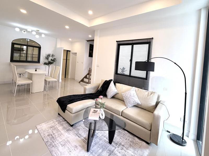 หมู่บ้านณรงค์สุขนิเวศน์ ซอยนนทบุรี6, นนทบุรี, ตลาดขวัญ, เมืองนนทบุรี, นนทบุรี, 90 ตร.ม., ทาวน์เฮ้าส์ ขาย, โดย นันธิกา ศรีสุวรรณ, 500570982 - DDproperty.com