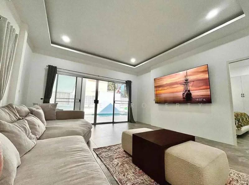 7R1088 Pool villa for rent 4 bedroom 4 bathroom 140,000/month at rawai have fully furnished, Phuket, Rawai, Muang Phuket, Phuket, 4 Bedrooms, 200 sqm, Villa For Rent, by PK LIFE Property, 500570986 - DDproperty.com
