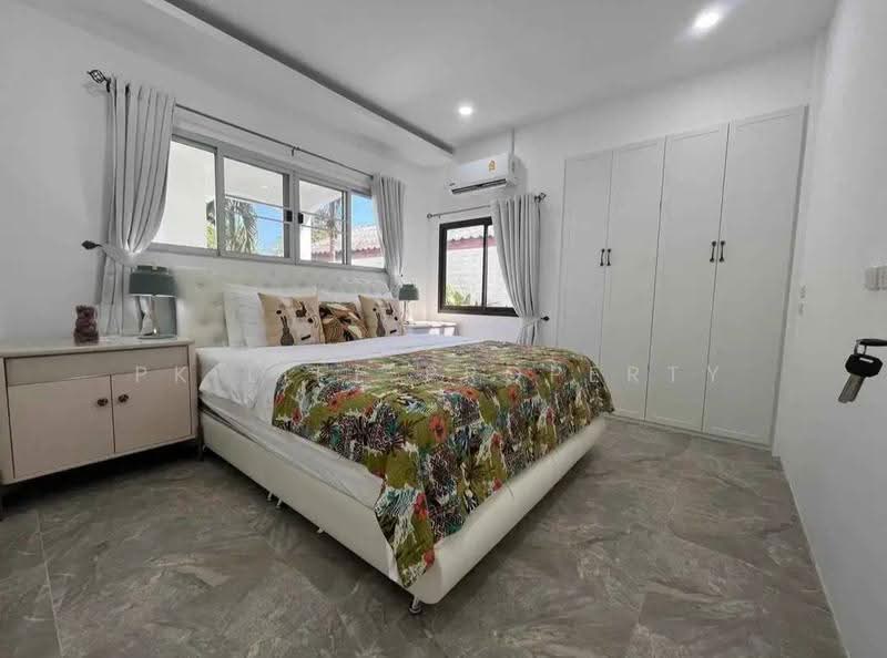 7R1088 Pool villa for rent 4 bedroom 4 bathroom 140,000/month at rawai have fully furnished, Phuket, Rawai, Muang Phuket, Phuket, 4 Bedrooms, 200 sqm, Villa For Rent, by PK LIFE Property, 500570986 - DDproperty.com