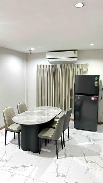 Siri House Ratchada 18, Bangkok, Soi Lat Phrao 80, Intersection 11, Wang Thonglang, Bangkok, 4 Bedrooms, 180 sqm, Townhouse For Rent, by Khun Jane, 500571003 - DDproperty.com