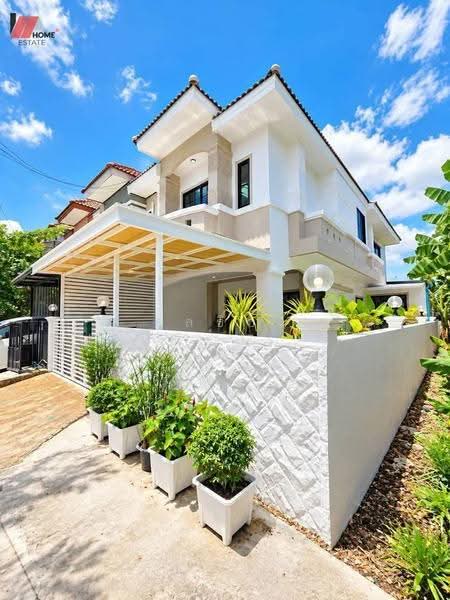 New World Ville, Nonthaburi, Lahan, Bang Bua Thong, Nonthaburi, 4 Bedrooms, 140 sqm, Townhouse For Sale, by ชลธิชา ปรางค์ประทานพร, 500571005 - DDproperty.com